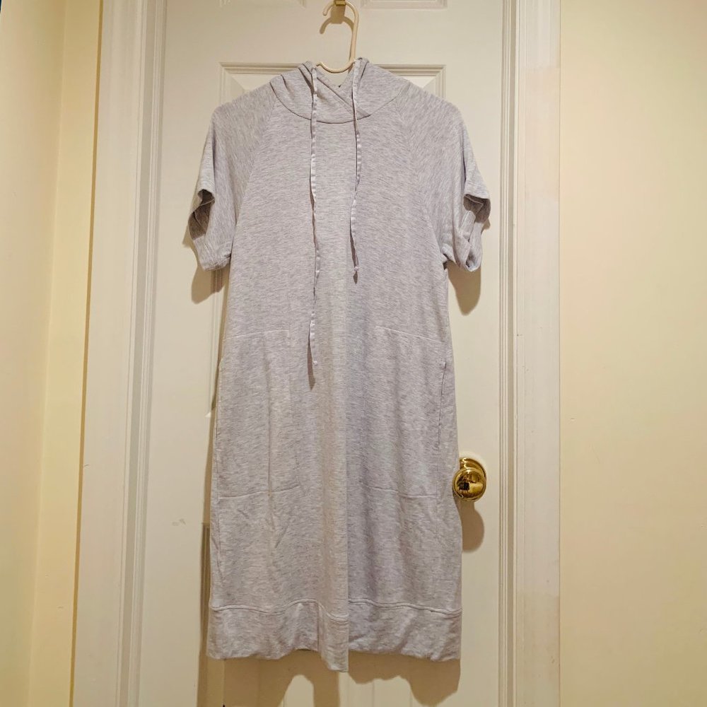 Lou & Grey dress in gray w/ pocket & hoodie Sz XS